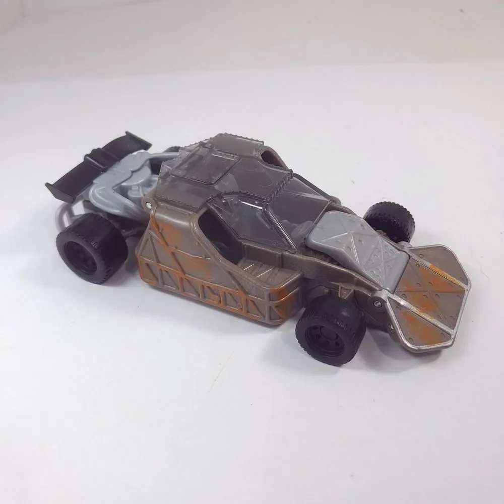 Fast & Furious movie vehicle Deluxe Stunt Stars Flip Car Mattel 2016 brown FCG35